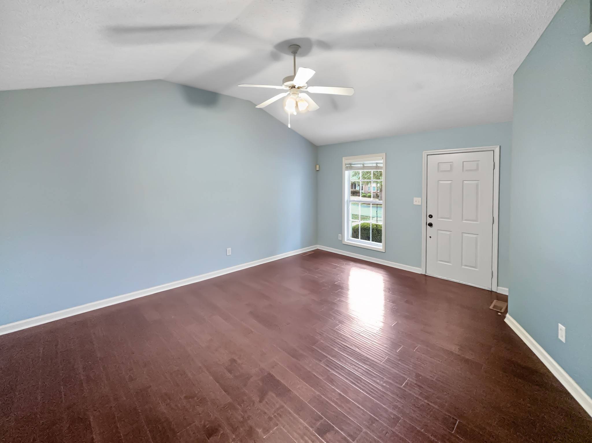 Gallatin, TN 37066,1096 Gray Bill Dr