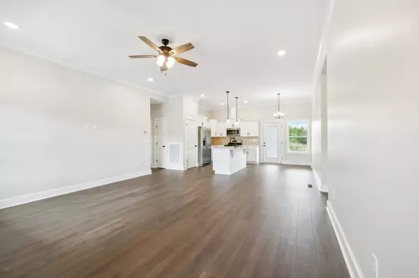 Brush Creek, TN 38547,108 Catherine St