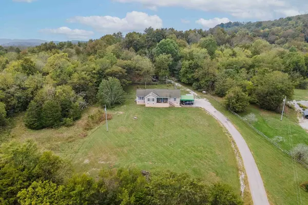 7249 Delina Rd, Petersburg, TN 37144