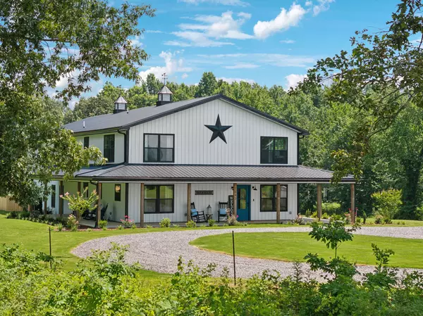 Orlinda, TN 37141,7643 Highway 52