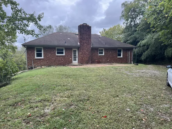 Franklin, TN 37069,102 Foxwood Ln