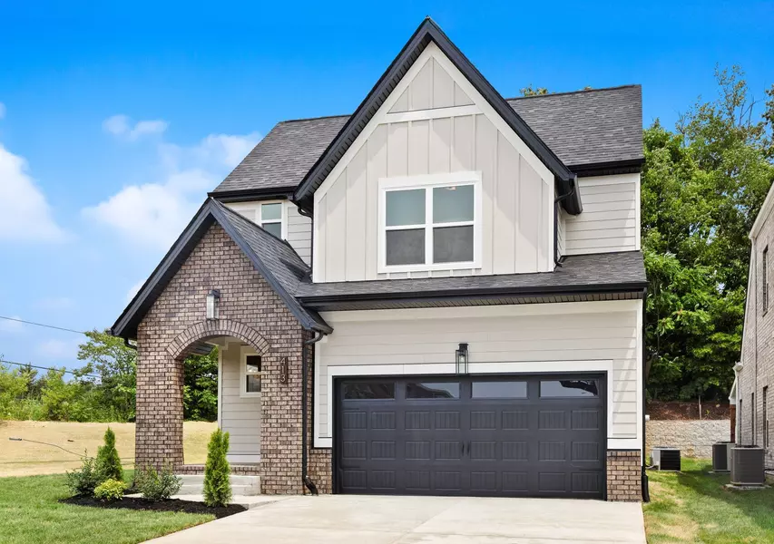 413 Centre St, Pleasant View, TN 37146