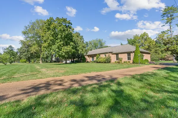 Brentwood, TN 37027,1912 Harpeth River Dr