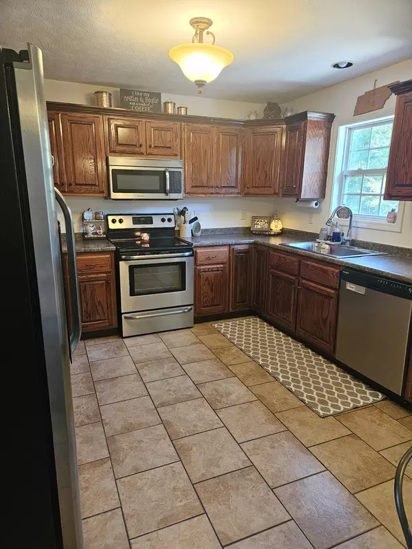 Westmoreland, TN 37186,3290 Rocky Mound Rd