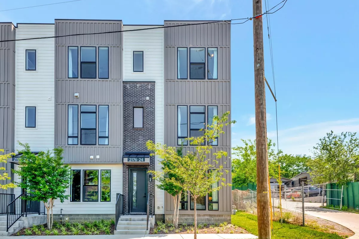 Nashville, TN 37211,2176 Carson St #23