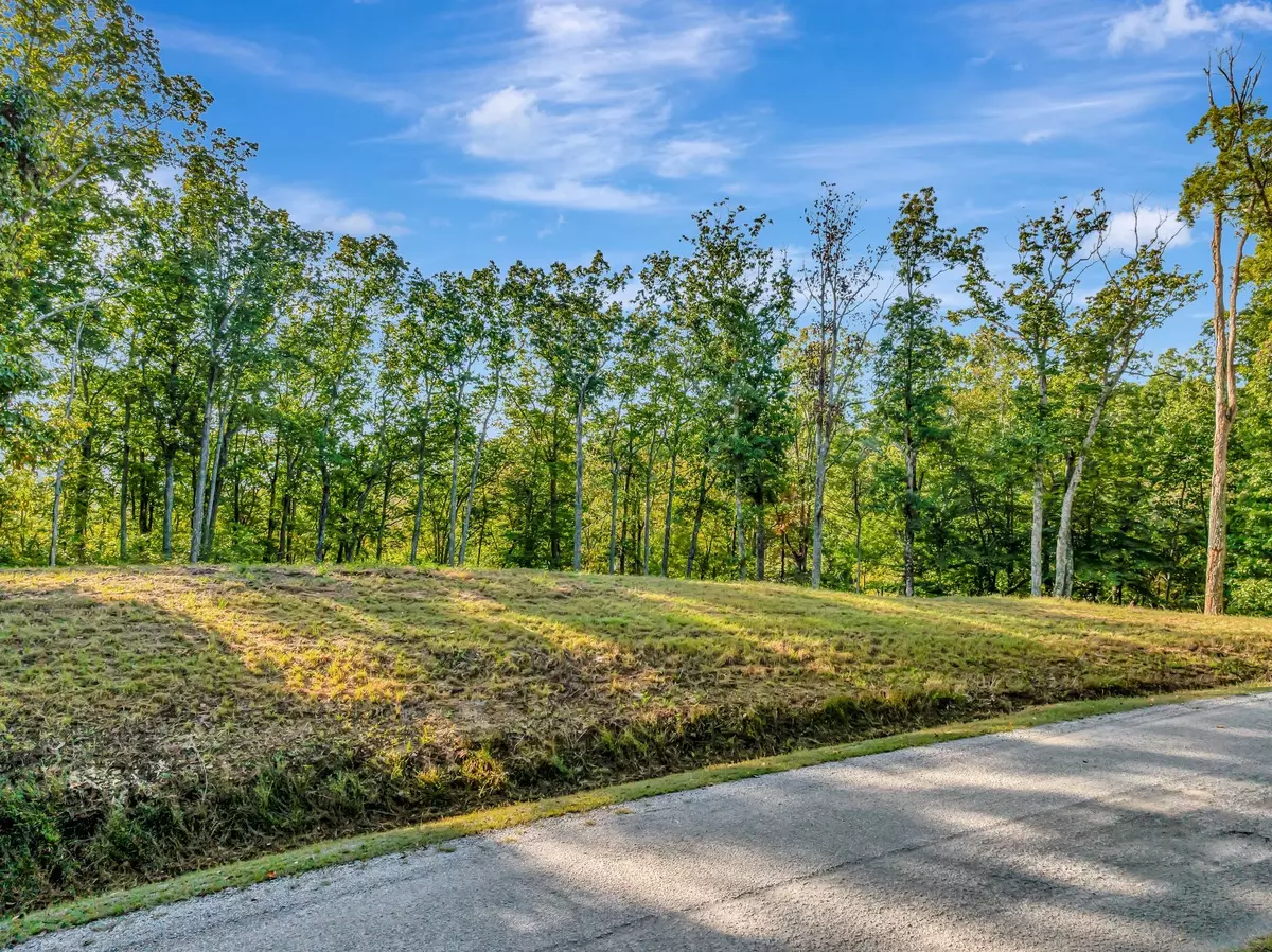 Nashville, TN 37221,7646 Chipmunk Ln