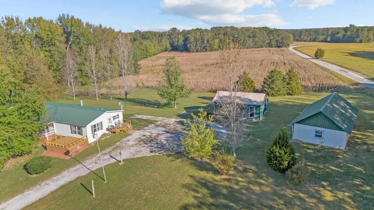 Big Sandy, TN 38221,2164 Cedar Grove Rd