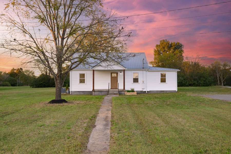 3006 Sims Rd, Shelbyville, TN 37160