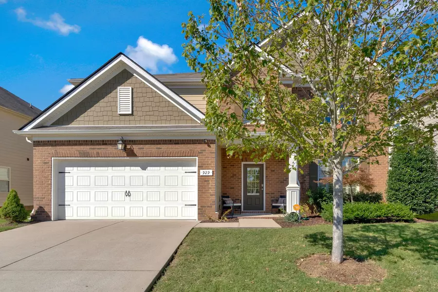 929 Manson Crossing Dr, Murfreesboro, TN 37128