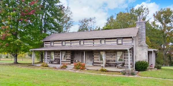 1926 Oak Plains Rd, Ashland City, TN 37015