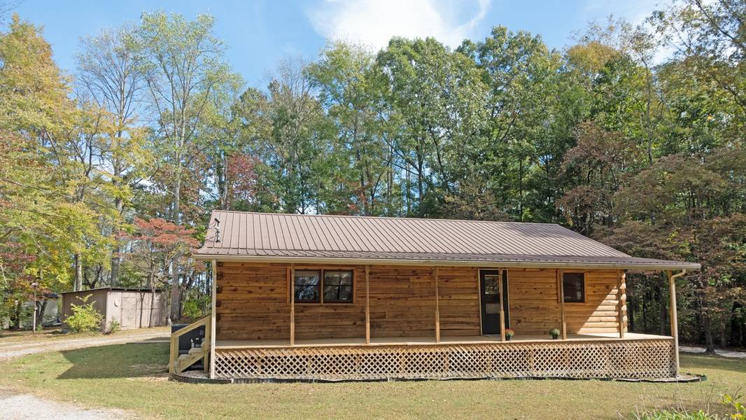 73 S 20th Ave, Gruetli Laager, TN 37339