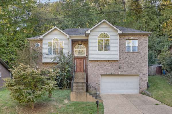 209 Still Spring Hollow Ct, Nashville, TN 37221