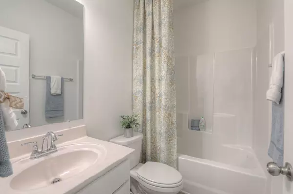 White House, TN 37188,200 Pops Place