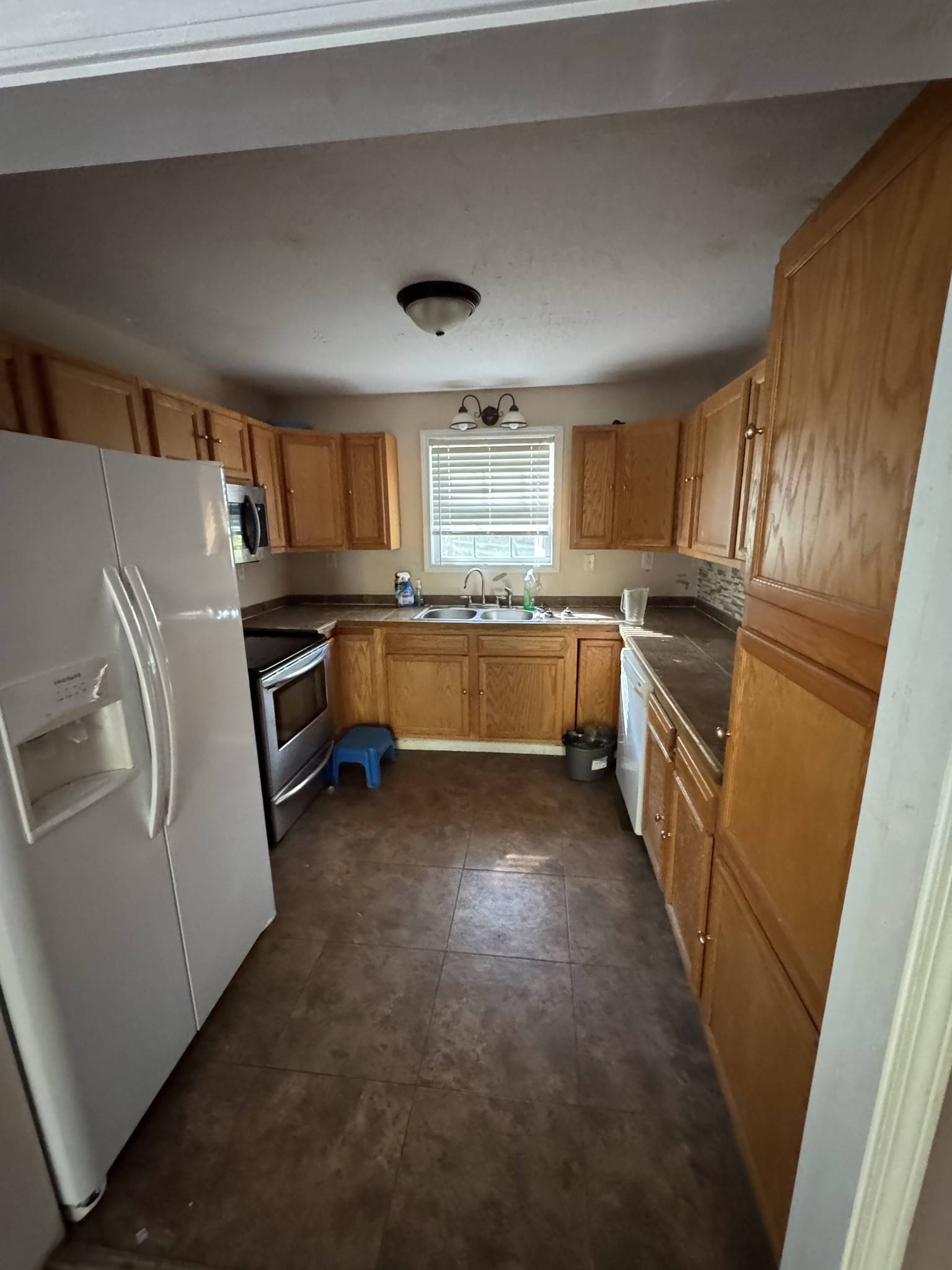 Cadiz, KY 42211,61 Kentucky Dr