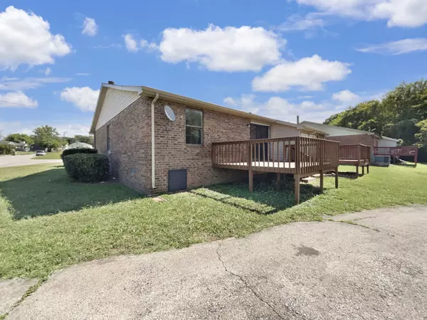 Nashville, TN 37207,200 Fawnwood Court