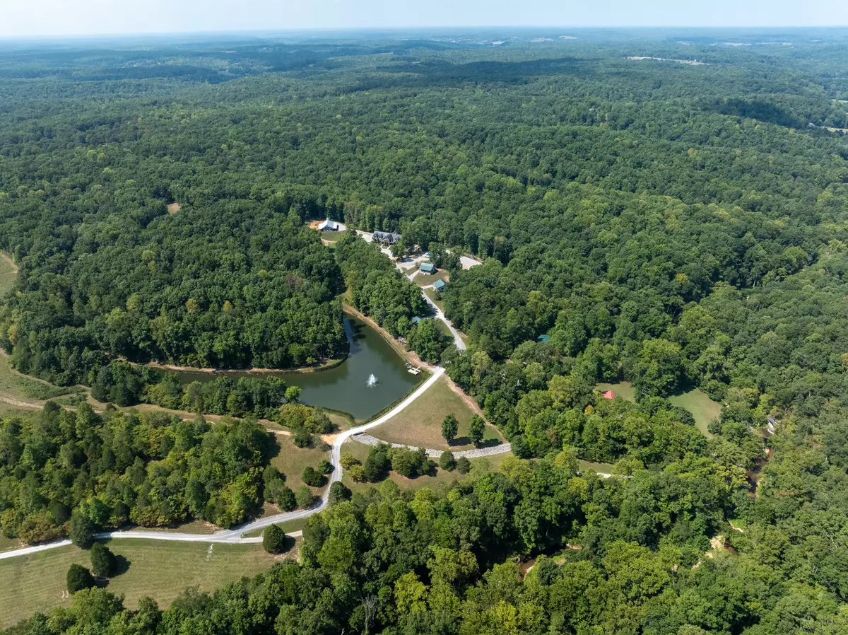 Nunnelly, TN 37137,8020 Oak Springs Rd