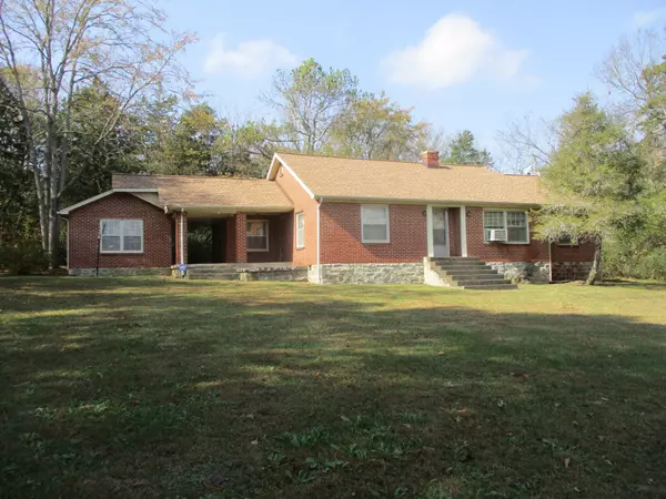 226 Flatt Rock Rd, Lebanon, TN 37090