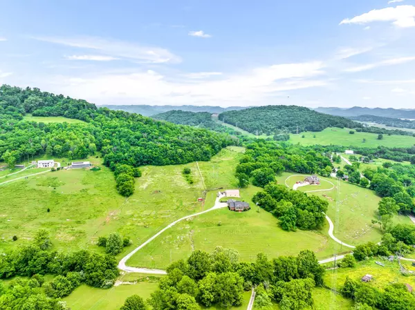 Carthage, TN 37030,8 Farley Ln