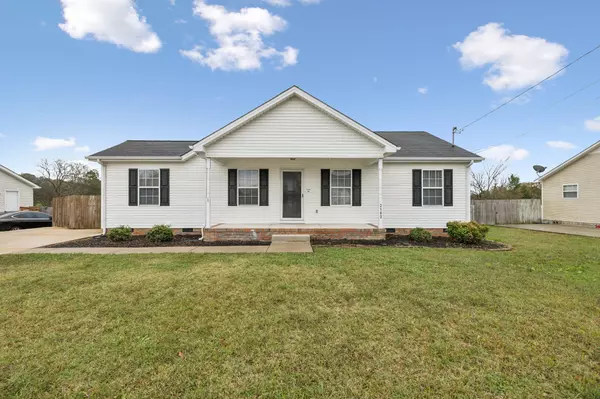 Columbia, TN 38401,2103 Hollandale Cir