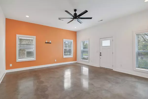 Murfreesboro, TN 37130,904 N Maple St