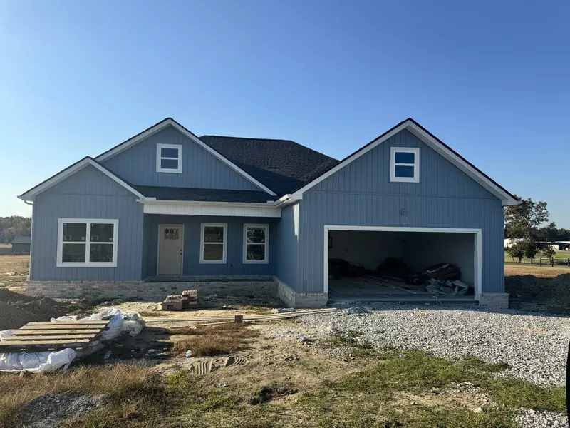 1239 Spry Rd, Bradyville, TN 37026