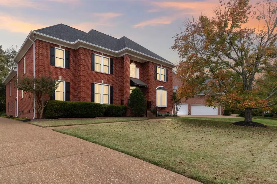 1752 Stillwater Cir, Brentwood, TN 37027