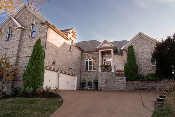 3005 Zeal Ct, Spring Hill, TN 37174