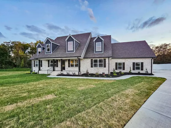 Shelbyville, TN 37160,607 Apple Blossom Trl