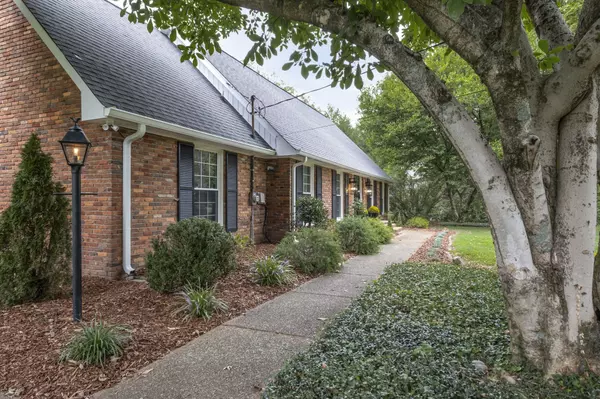 Brentwood, TN 37027,701 Shenandoah Dr