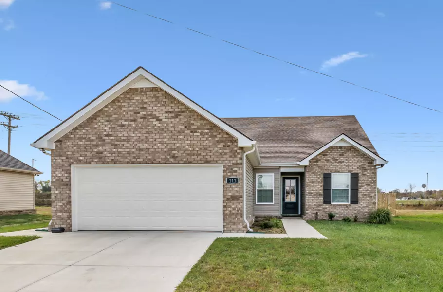 111 Meadowbrook Dr, Shelbyville, TN 37160