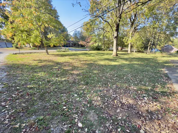 La Vergne, TN 37086,163 John D St