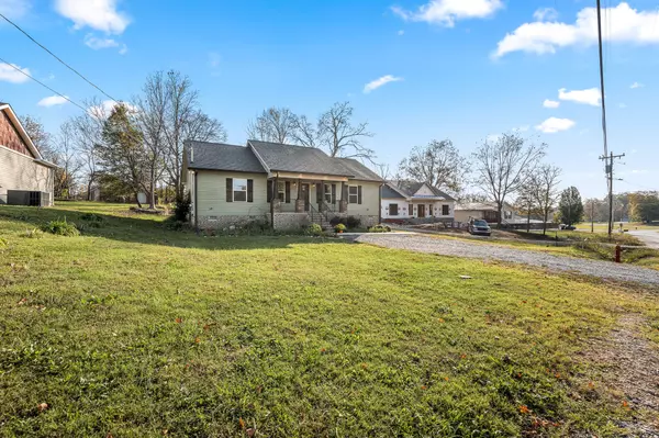 Wartrace, TN 37183,114 Fairfield Rd #E