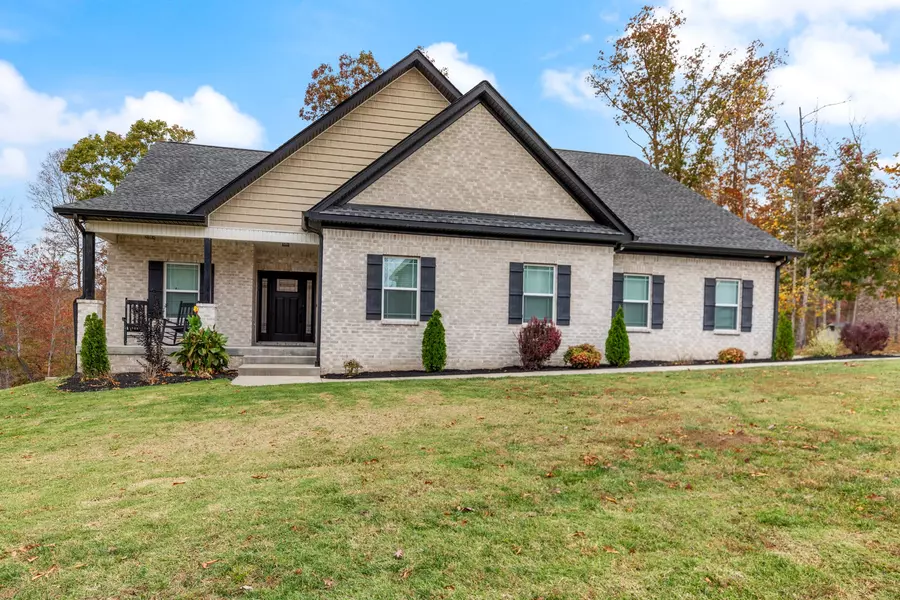 220 Cherokee Dr, White Bluff, TN 37187