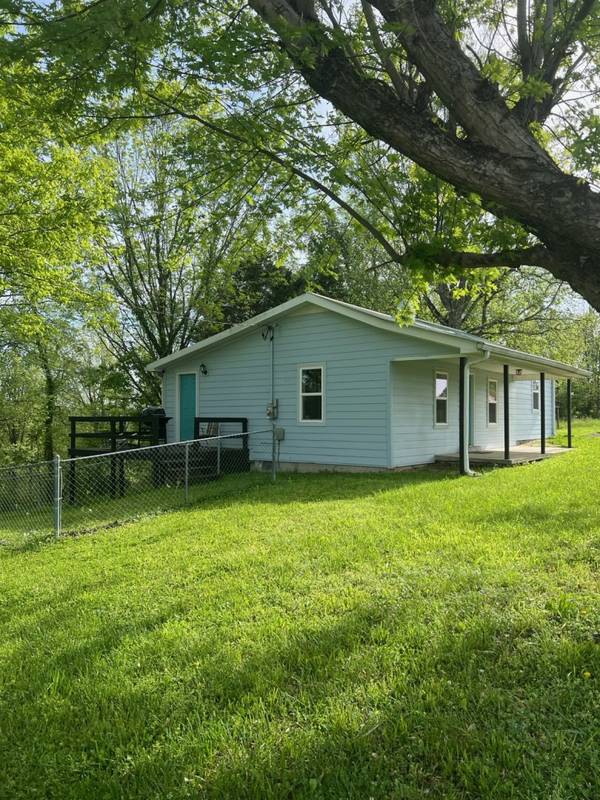 14394 Nashville Hwy,  Buffalo Valley,  TN 38548