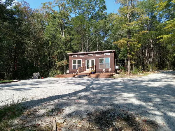 Cowan, TN 37318,0 Davis Ln