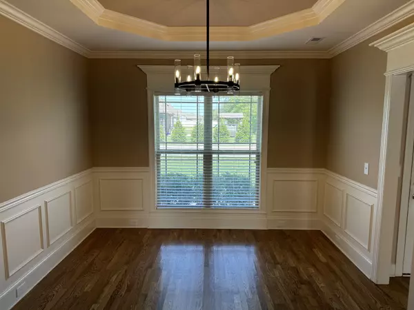 Murfreesboro, TN 37128,3213 Shady Forest Dr