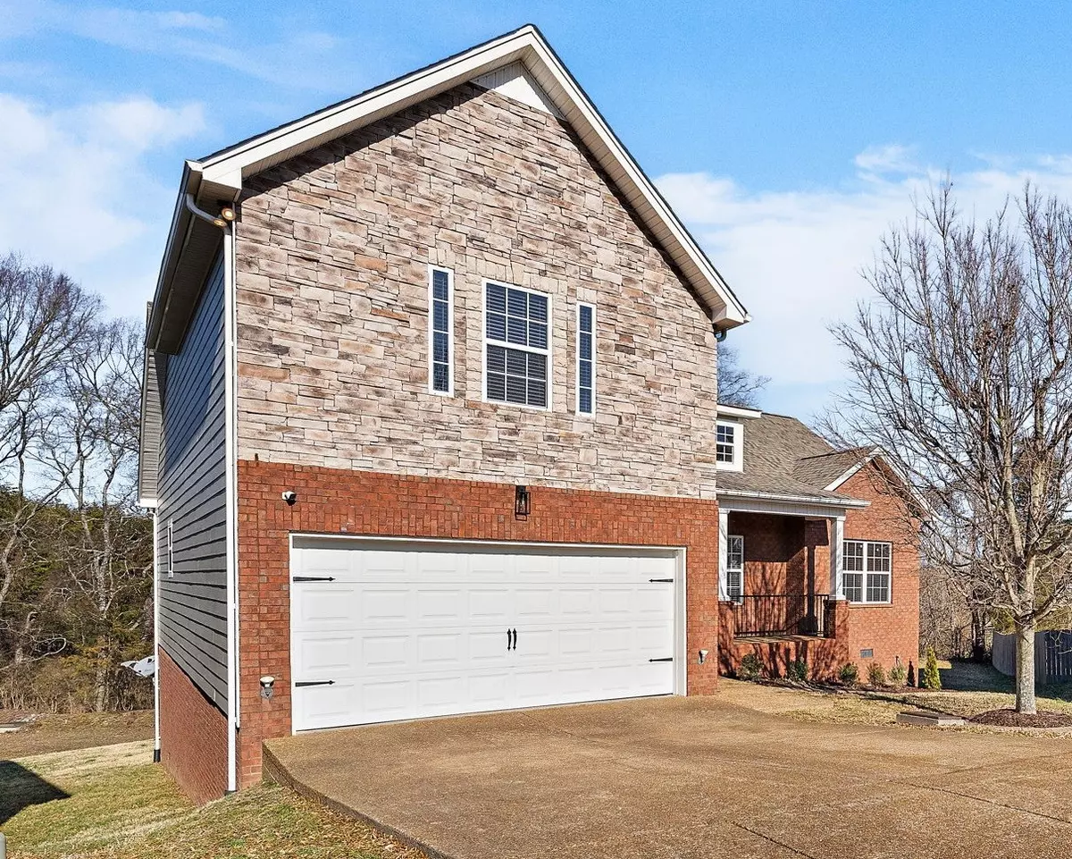 Antioch, TN 37013,509 Nightfall Ct