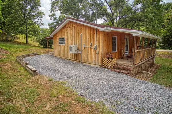 Dellrose, TN 38453,173 Carpenter Rd