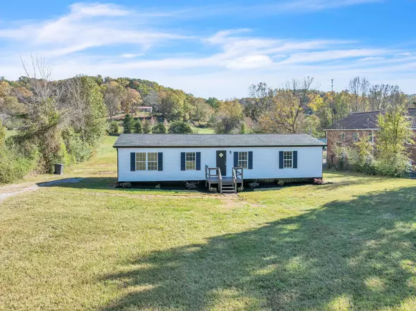 1634 Blockhouse Rd, Maryville, TN 37803