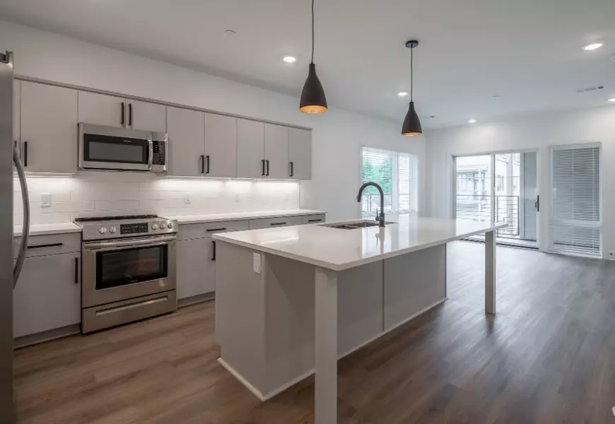 2704 Clifton Ave #308, Nashville, TN 37209