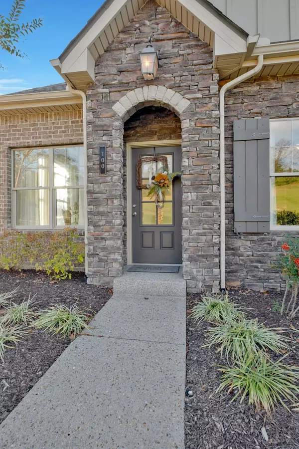 Mount Juliet, TN 37122,100 Jane Xing