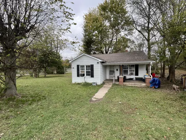 Parsons, TN 38363,222 W 3rd St