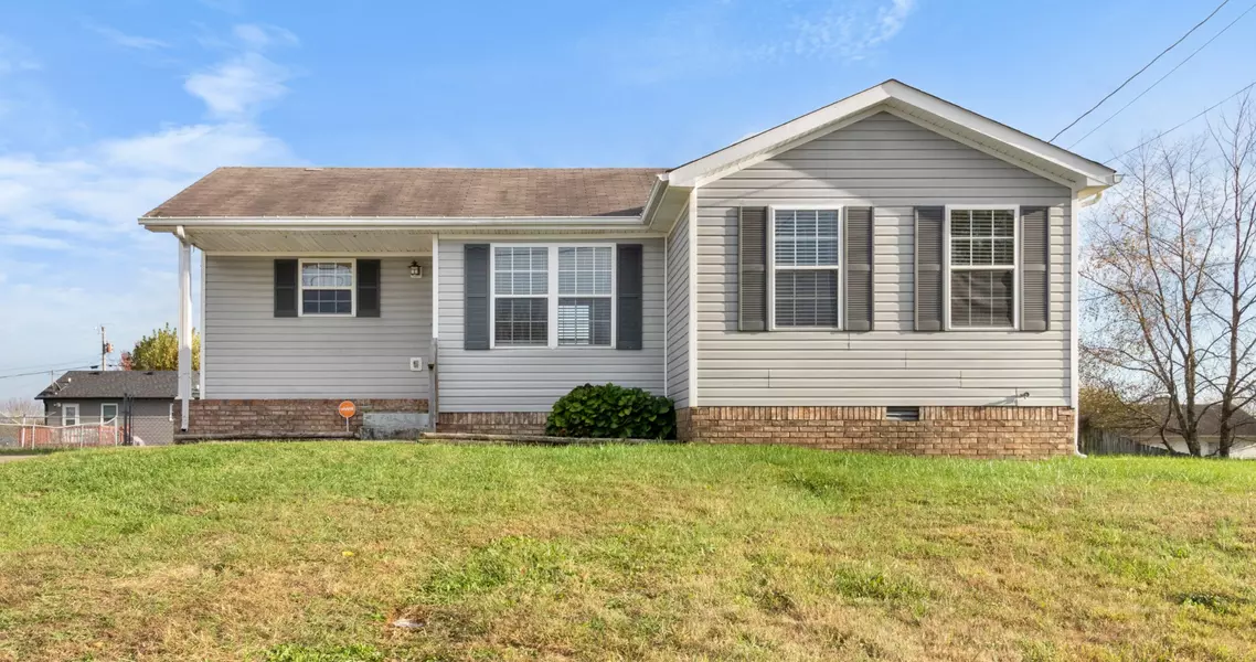 918 Van Buren Ave, Oak Grove, KY 42262