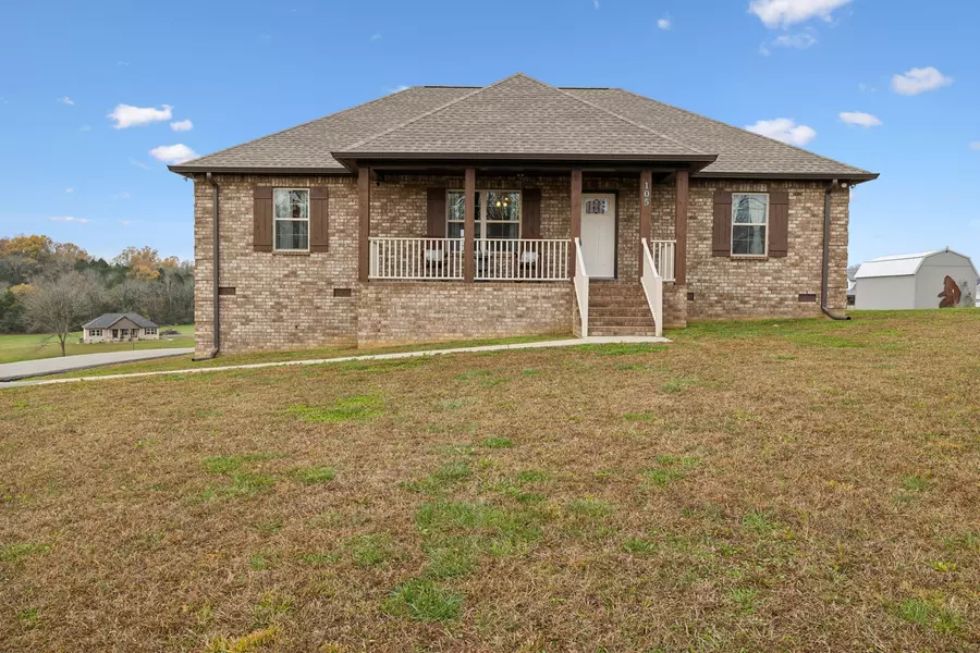 105 Hunting Hills Cir, Castalian Springs, TN 37031