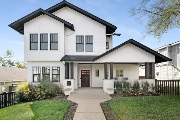 1109 W Grove Ave,  Nashville,  TN 37203