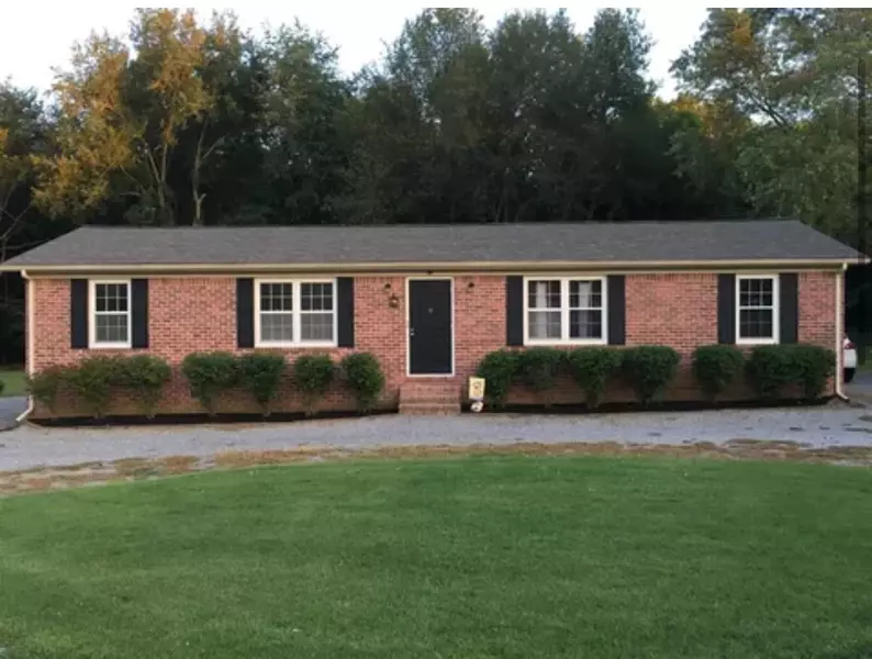 312 Mountain View Dr, Morrison, TN 37357