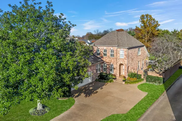 Brentwood, TN 37027,5416 Brownstone Dr