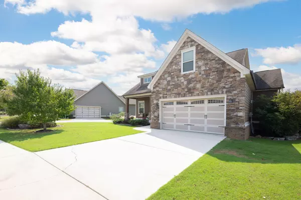 Ooltewah, TN 37363,8524 Fenwick Drive