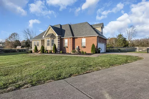 Castalian Springs, TN 37031,65 Tulip Ct