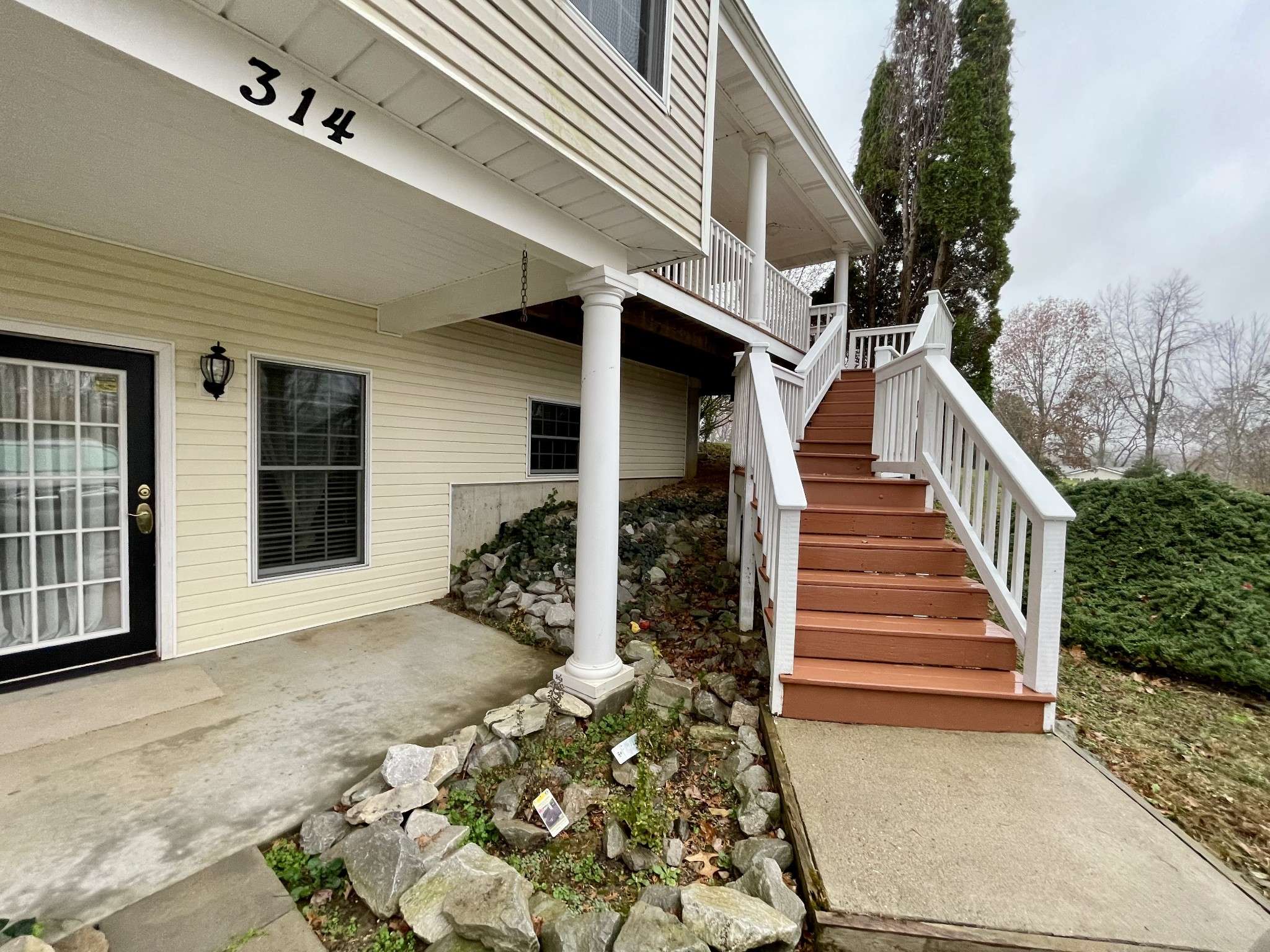 Cadiz, KY 42211,314 Birdsong Dr